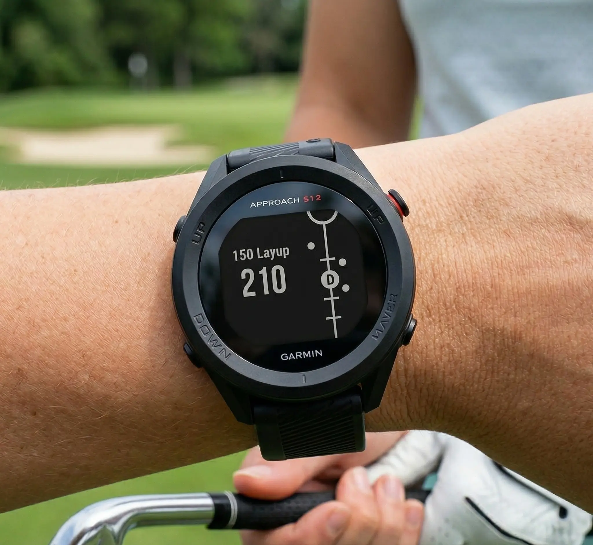 Garmin Approach S12 — bracelet silicone et boutons physiques