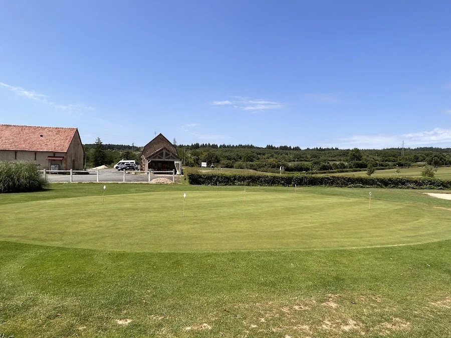 Golf de Bourbon Lancy — photo 1