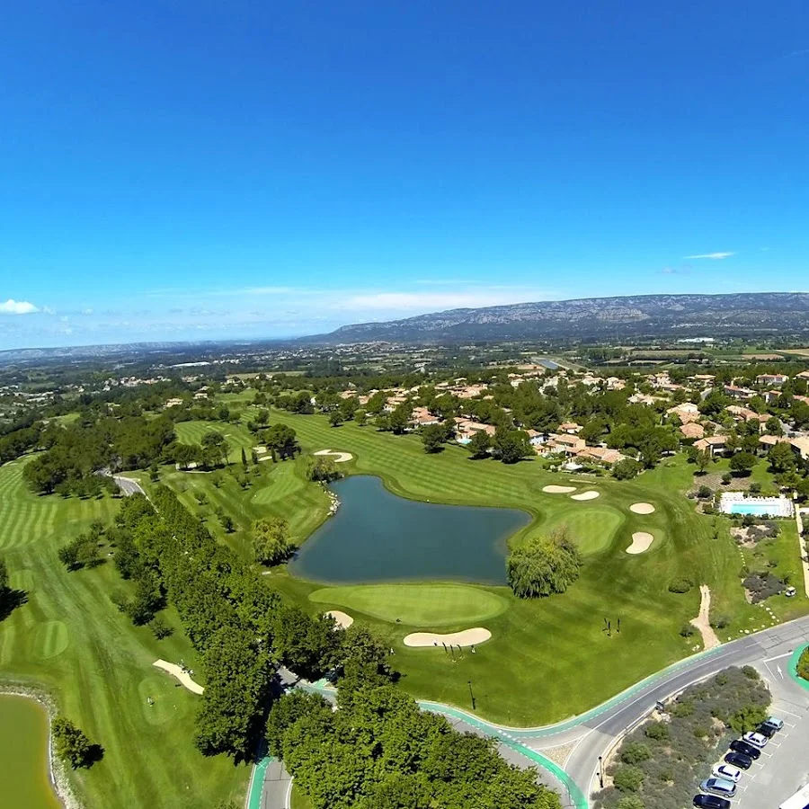Golf de Pont-Royal en Provence — photo 1