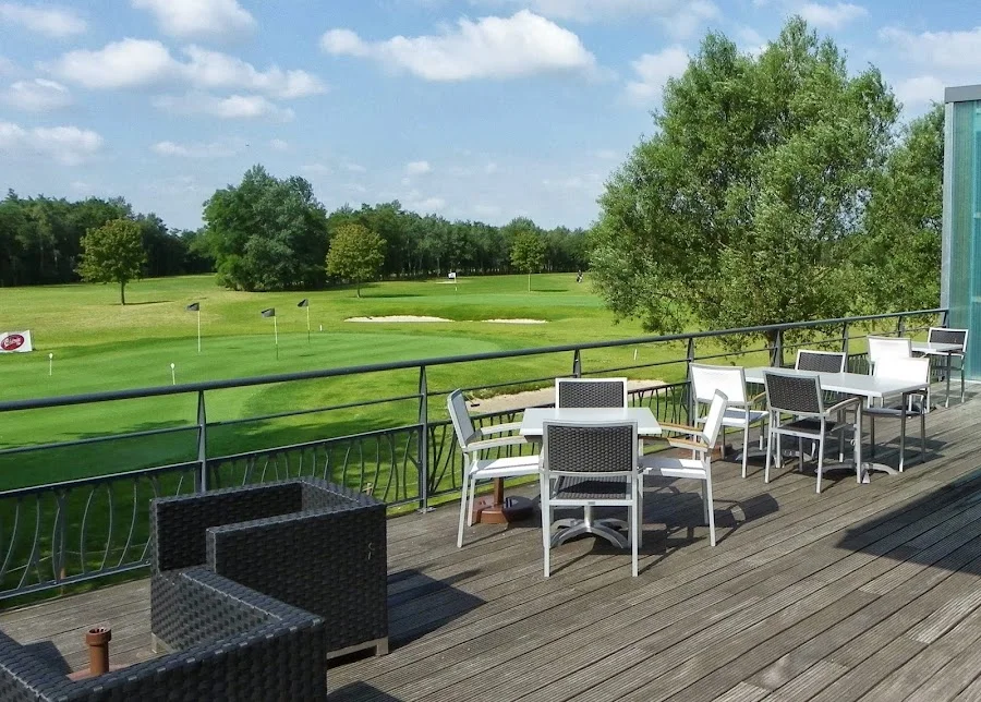 Golf du Bois des Retz — photo 1